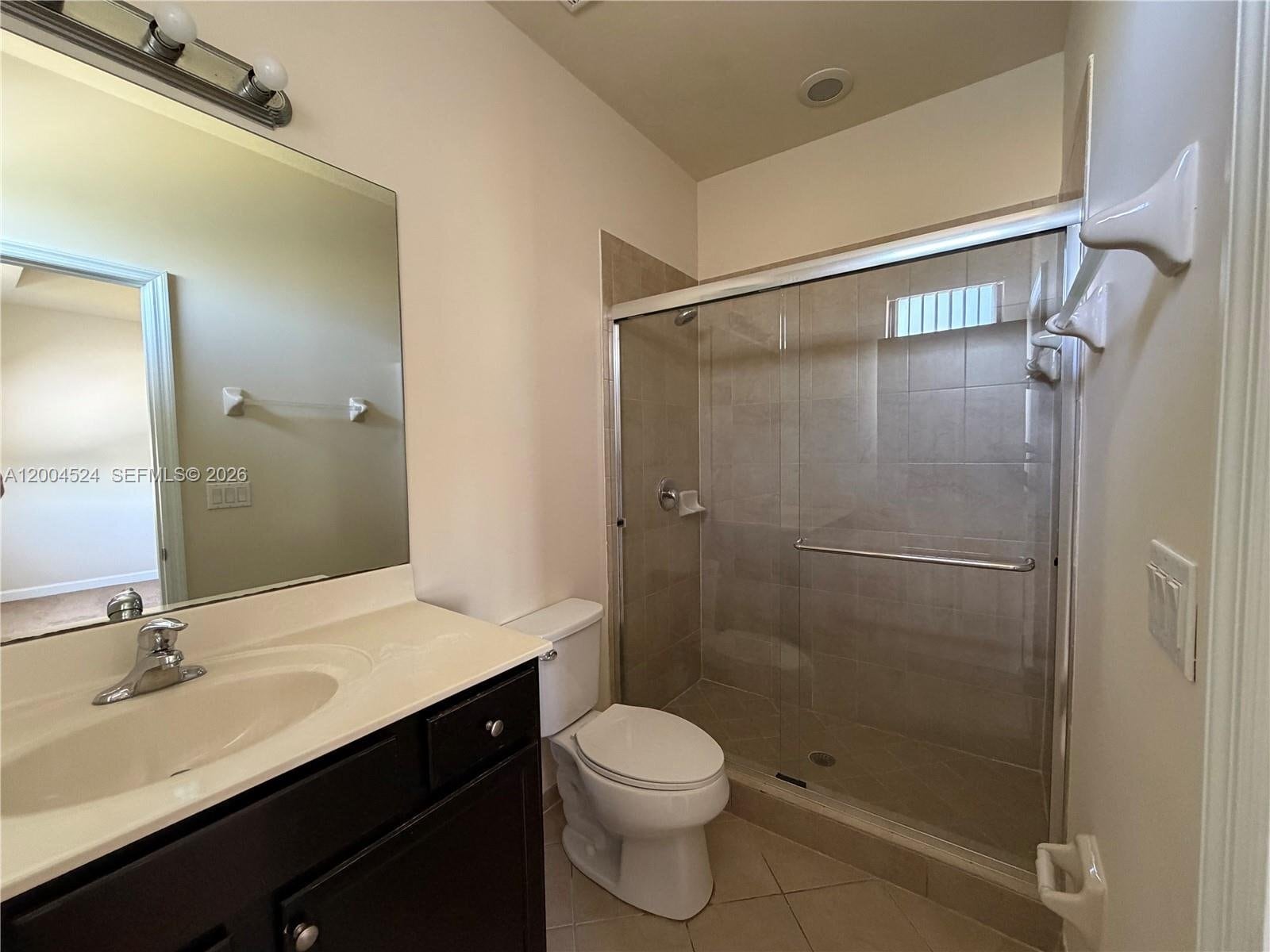 Building Photo - 544 SE 32nd Ave