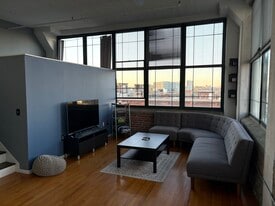 Building Photo - 314 N. 12th Street