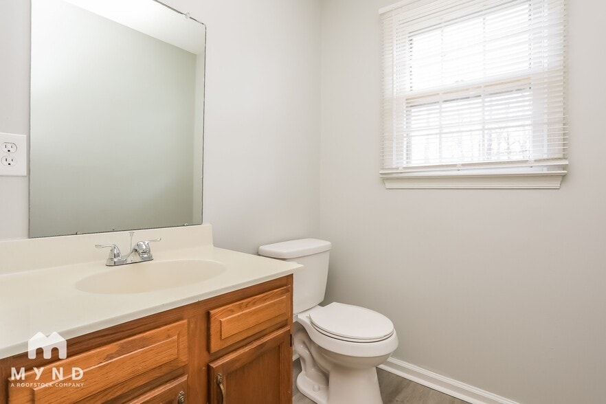 Building Photo - 3677 Wickersham Way