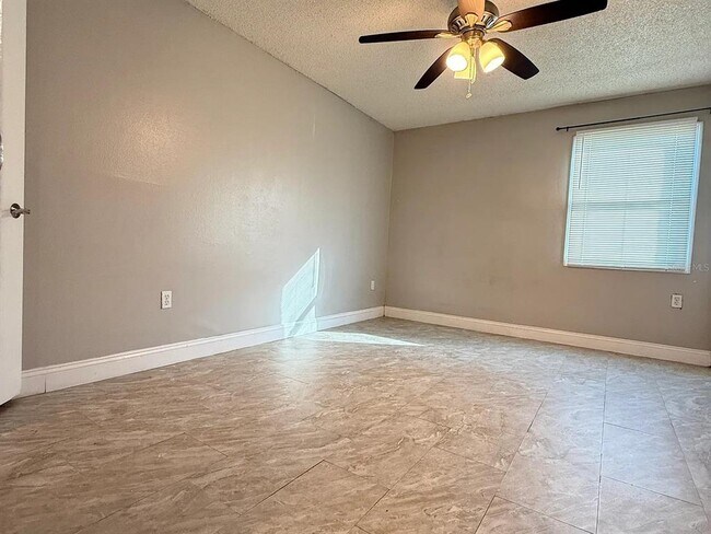 Building Photo - 2789 L B McLeod Rd