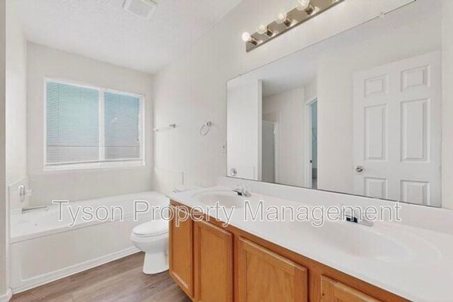 Building Photo - 915 Wood Duck Dr SW