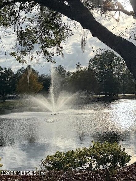 Building Photo - 9480 Grand Falls Dr