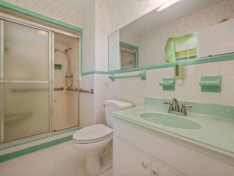 Building Photo - 110 Gardenia Ct NW