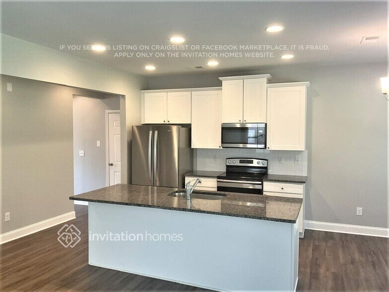 Building Photo - 254 Wood Point Way
