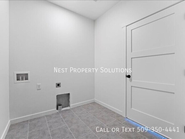 Building Photo - 13436 Rd 4 NE
