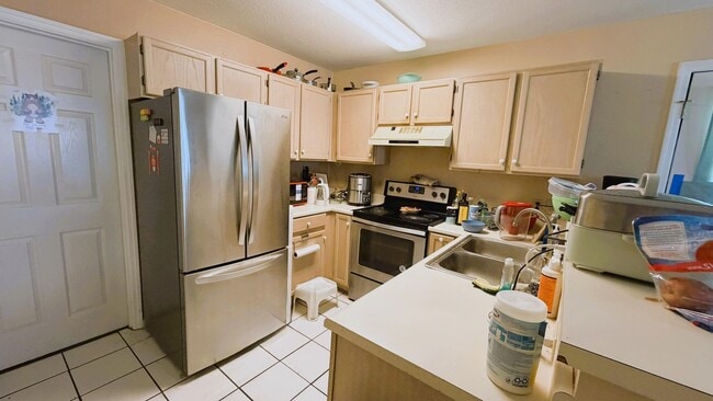 Building Photo - 2173 Timberwood Cir S
