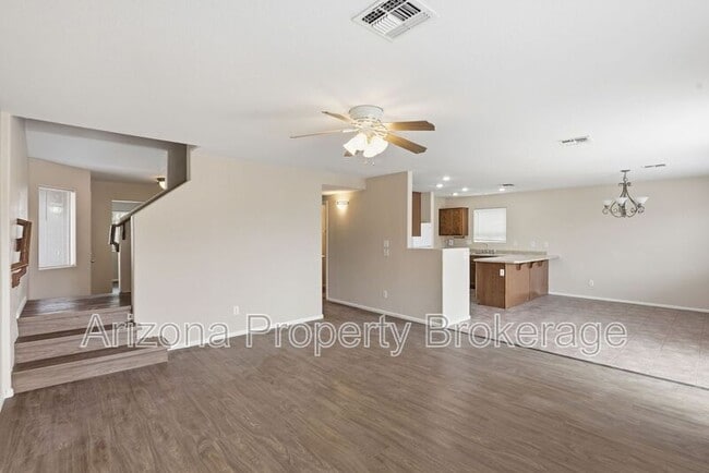 Building Photo - 435 W Corriente Ct