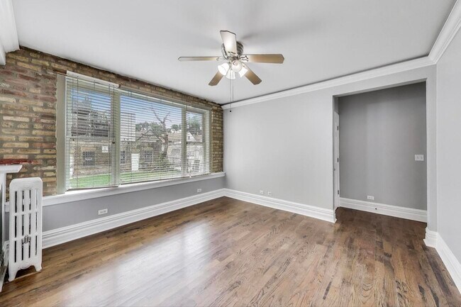 Building Photo - 4457 N Central Park Ave