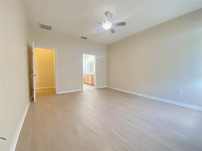 Building Photo - 398 Terranova St