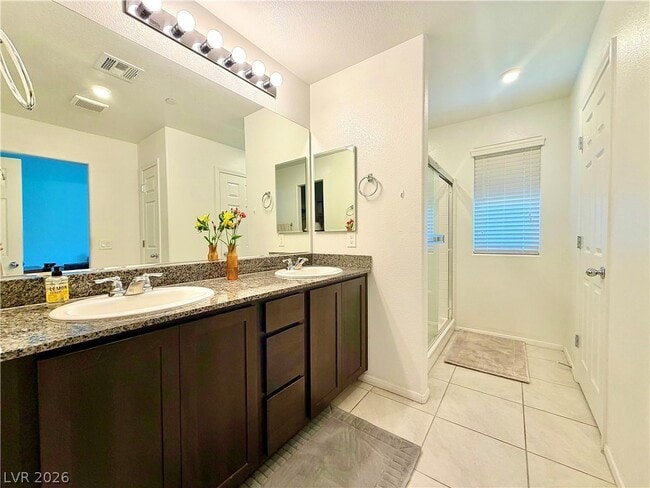 Building Photo - 523 Cattleya Pl