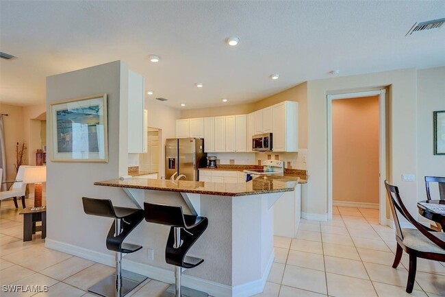 Building Photo - 5613 Harbour Cir