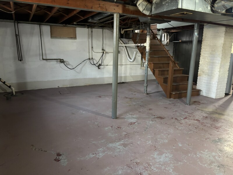 Building Photo - 4340 Asbury Dr