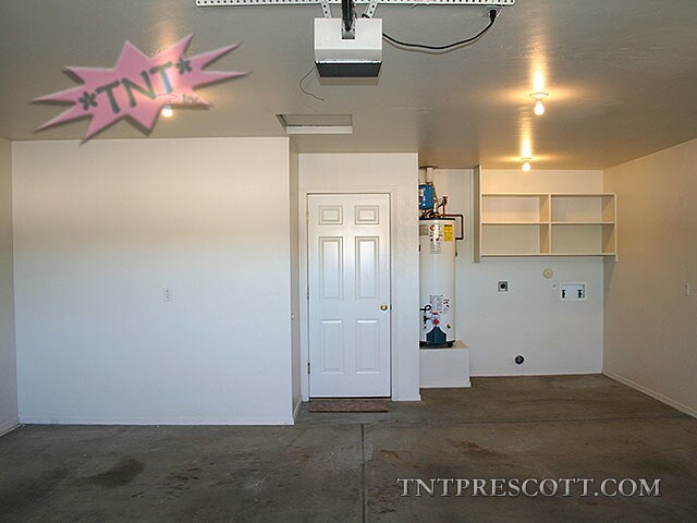 Building Photo - 0739