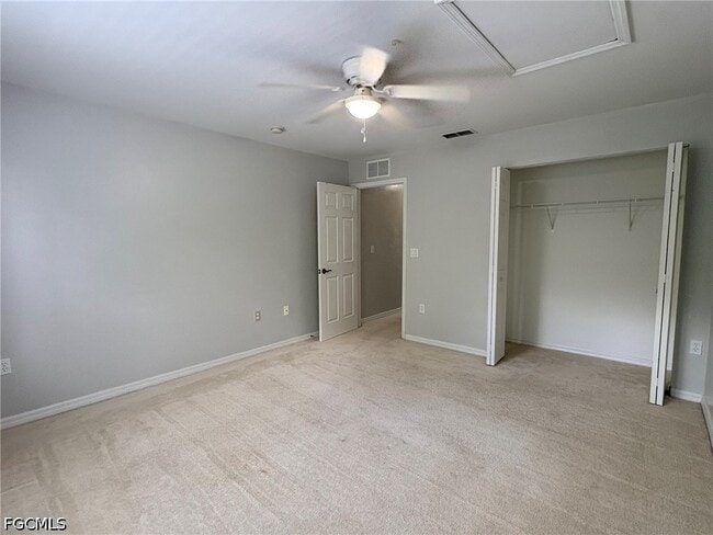 Building Photo - 3636 Pine Oak Cir