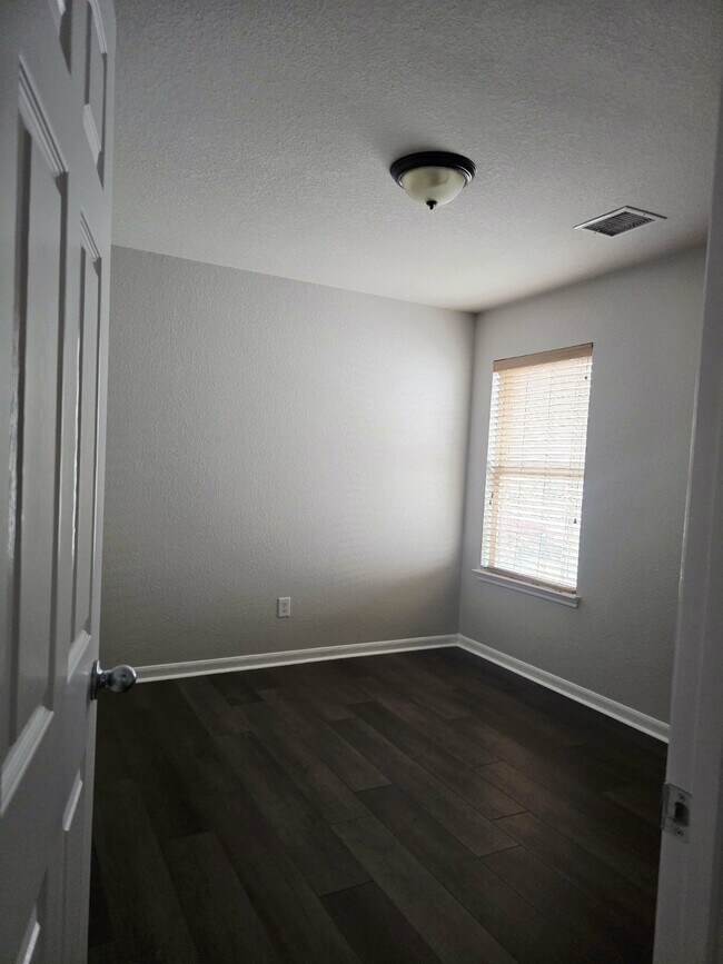 Building Photo - 15618 Sweet Maple Ct