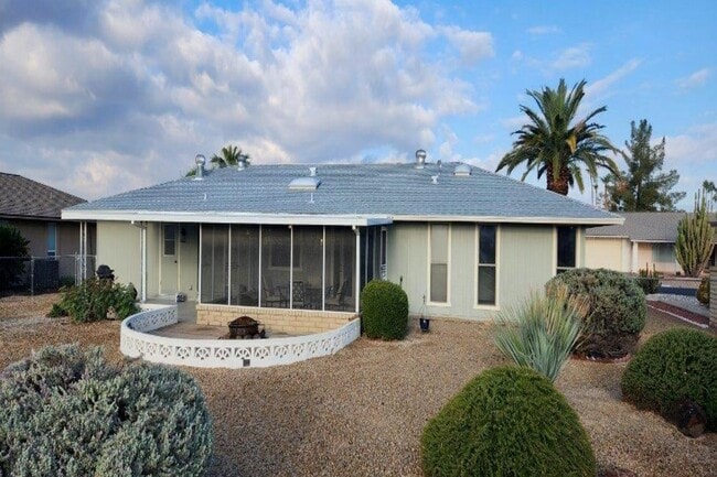 Building Photo - 9617 W Glen Oaks Cir N