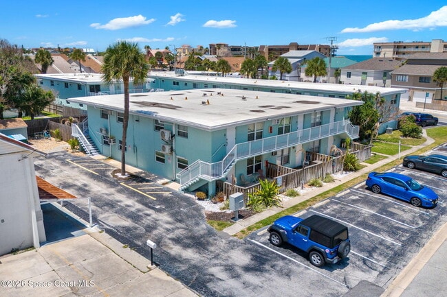 Building Photo - 420 Tyler Ave