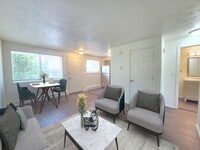 Building Photo - 39 E Westview Ave