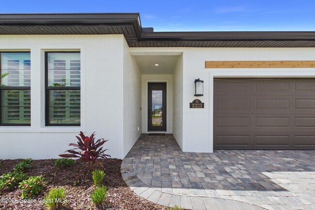 Building Photo - 3323 Toliman Pl