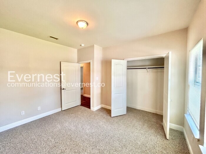 Building Photo - 3502 Edgewood St