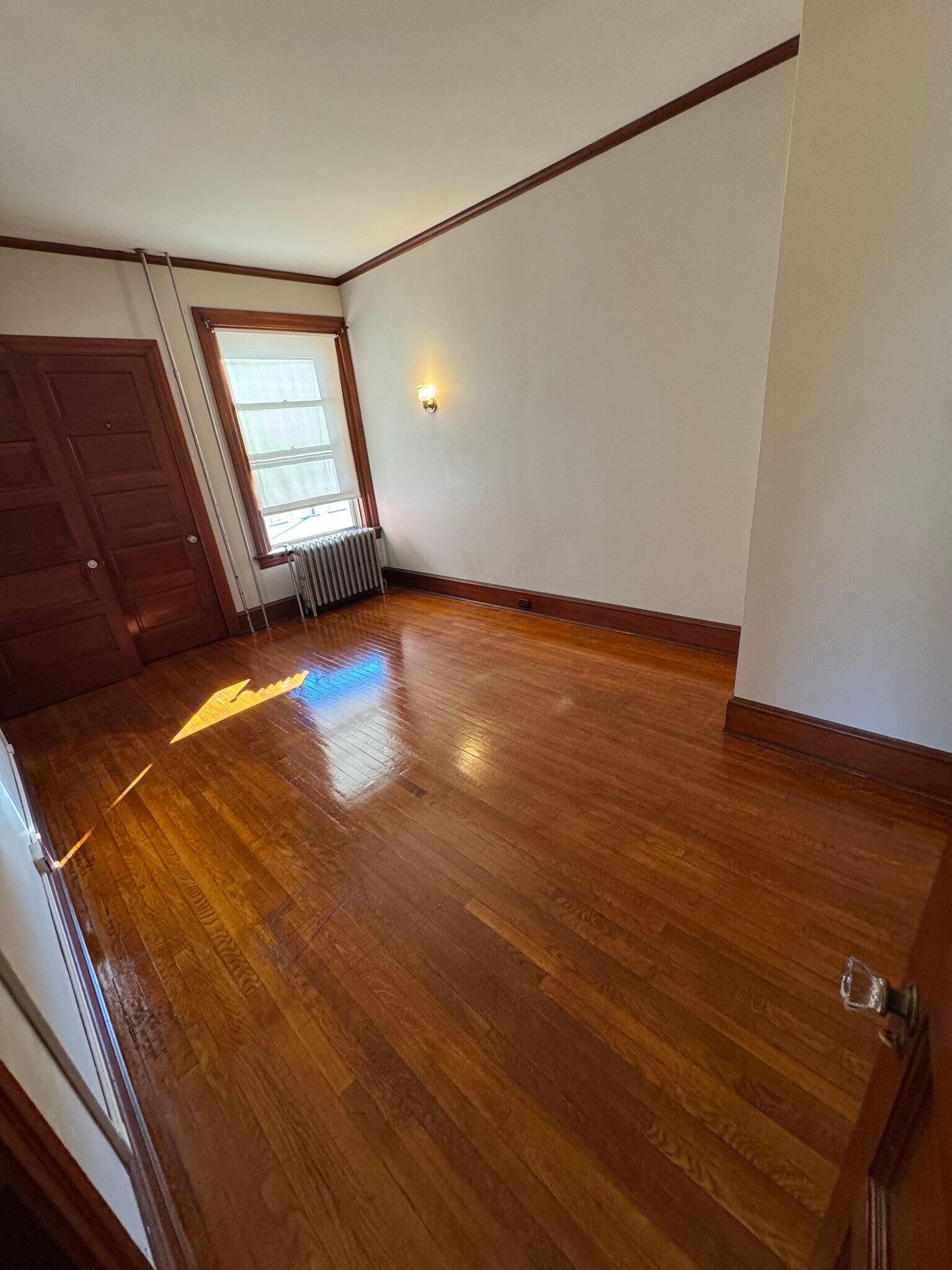 Building Photo - 3 E Chestnut St
