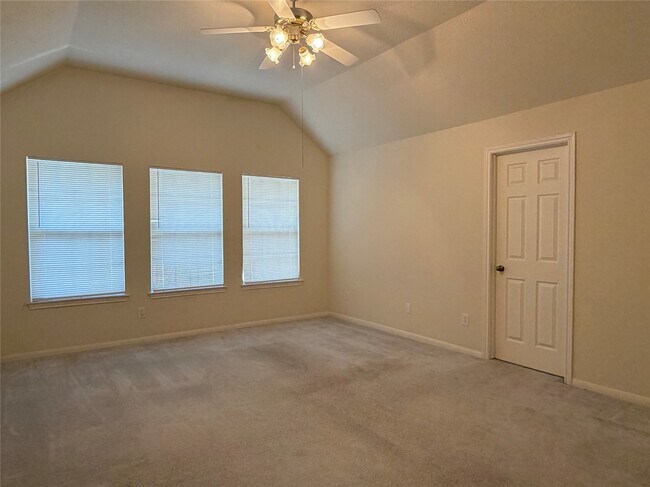 Building Photo - 8922 Benning Dr