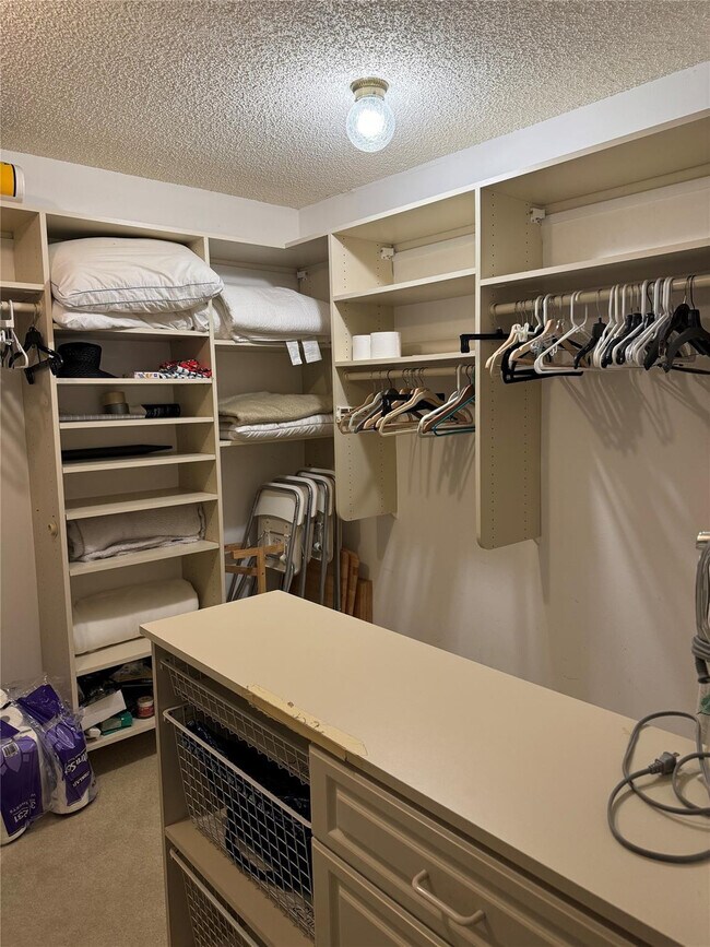 Building Photo - 4900 N Ocean Blvd