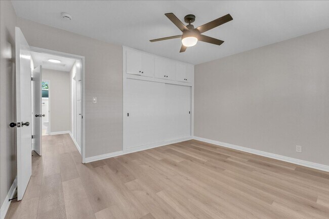 Building Photo - 4943 Coldwater Canyon Ave