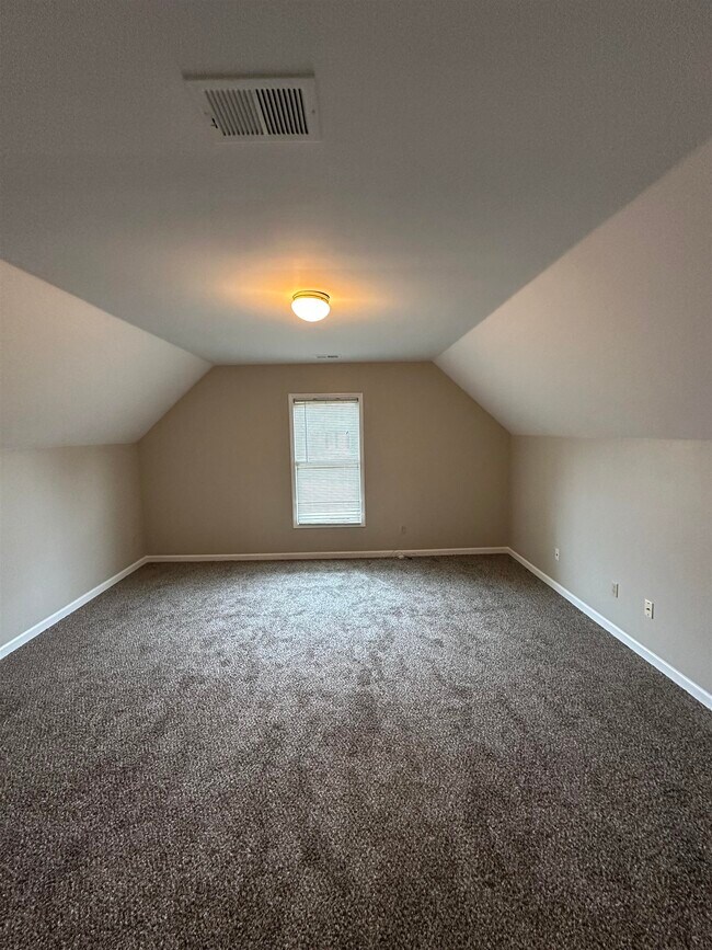 Building Photo - 1959 Dartford Cove