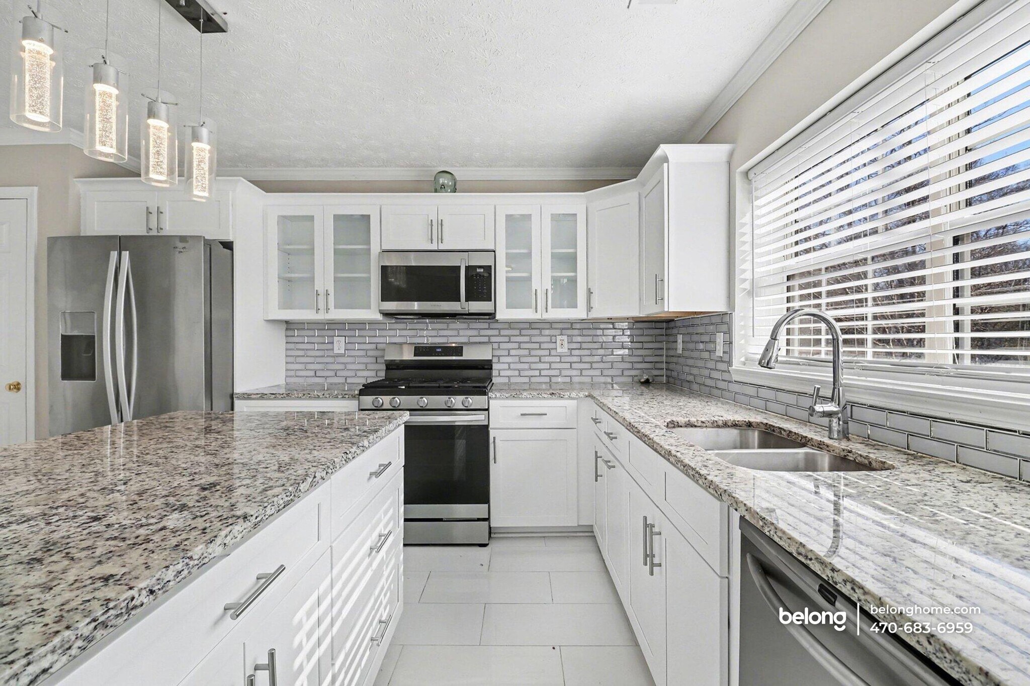 Building Photo - 3660 Oak Park Dr