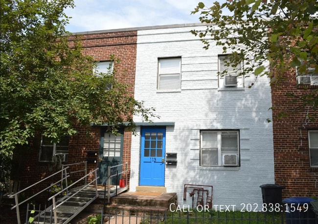 Building Photo - 113 O St SW