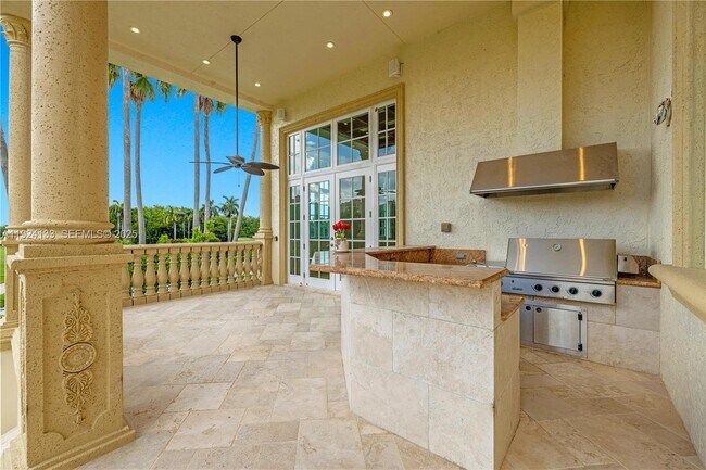 Building Photo - 13671 Deering Bay Dr