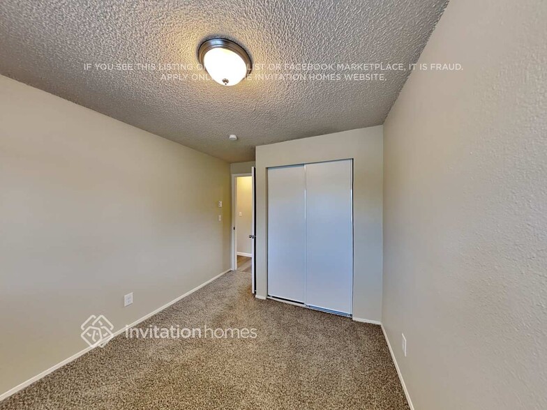 Building Photo - 3601 55th Ave NE