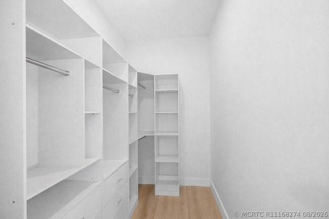 Building Photo - 7606 S Olive Ave