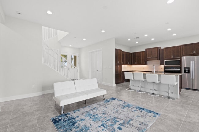 Building Photo - 13548 Spruce Pne Dr