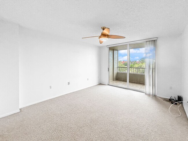 Building Photo - 2333 Feather Sound Dr