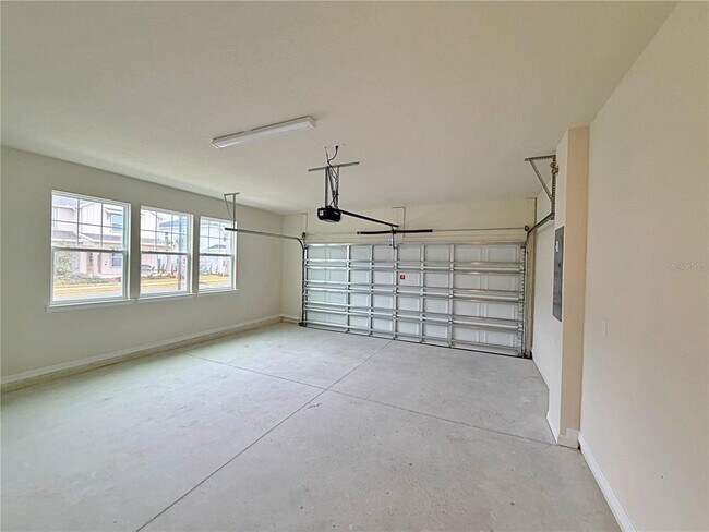 Building Photo - 16234 Merry Aly