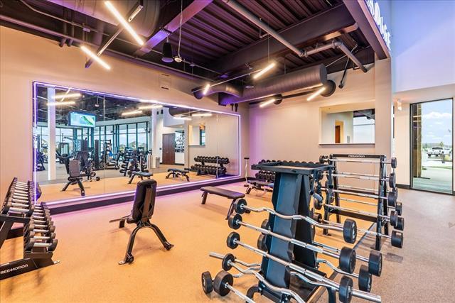 Building Photo - 1908 Twisted Tree Ln