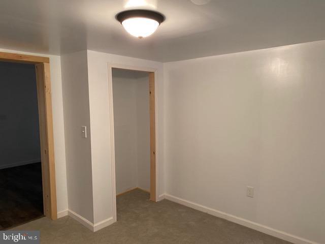 Building Photo - 1499 Valley Rd