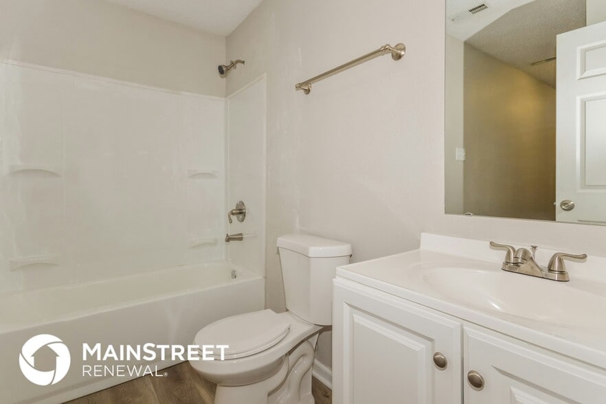 Building Photo - 9235 Delphi Ct