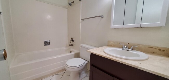 Building Photo - 6825 E Osborn Rd