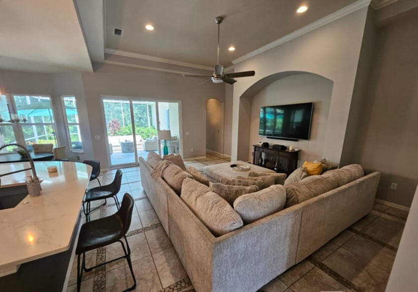 Living Room with Furniture - 4353 Reflections Pky