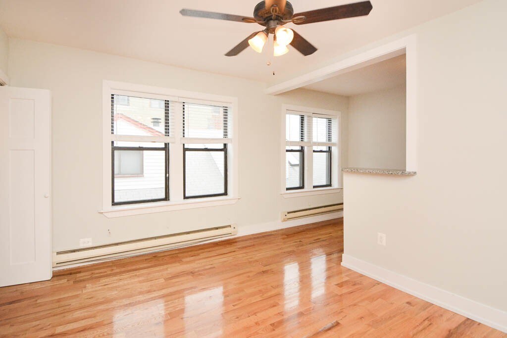 Building Photo - 2847 N Orchard St