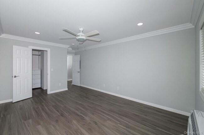 Building Photo - 98 Cassa Loop