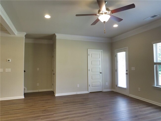 Building Photo - 5228 City Walk Dr