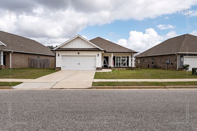 Building Photo - Modern 4BR 2 BA Home in Spanish Fort