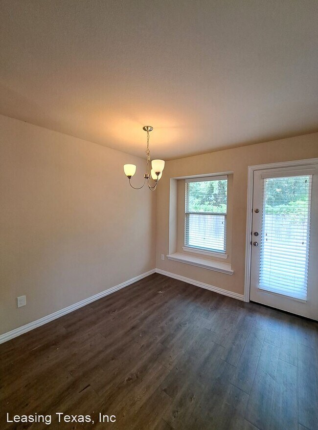 Building Photo - 3 br, 2.5 bath House - 749 River Hill Ln.