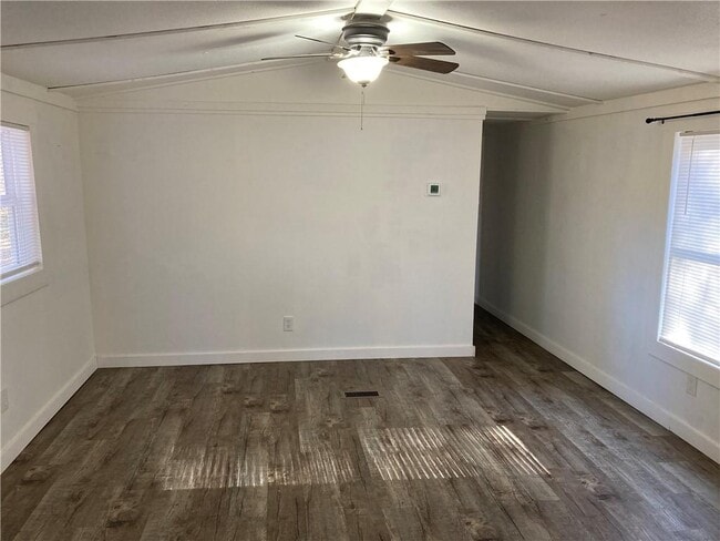 Building Photo - 34 Souther Trail