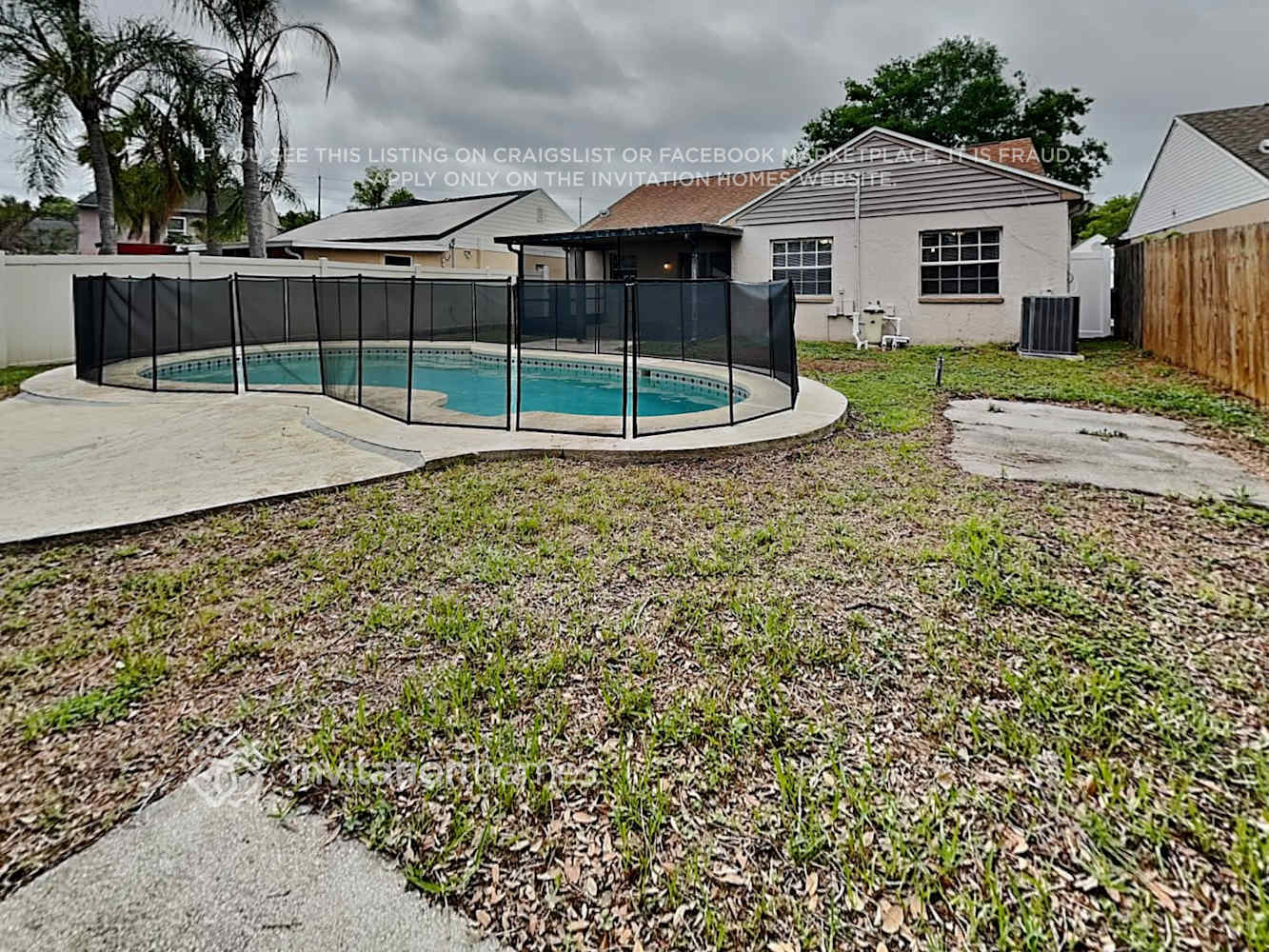 Building Photo - 2121 Redleaf Dr