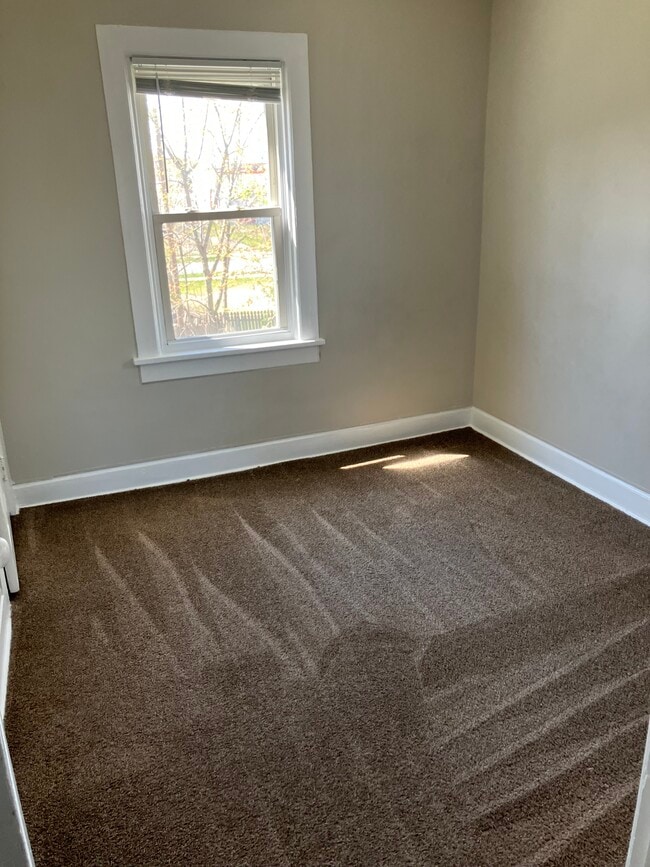 Building Photo - 133-133 Garden St